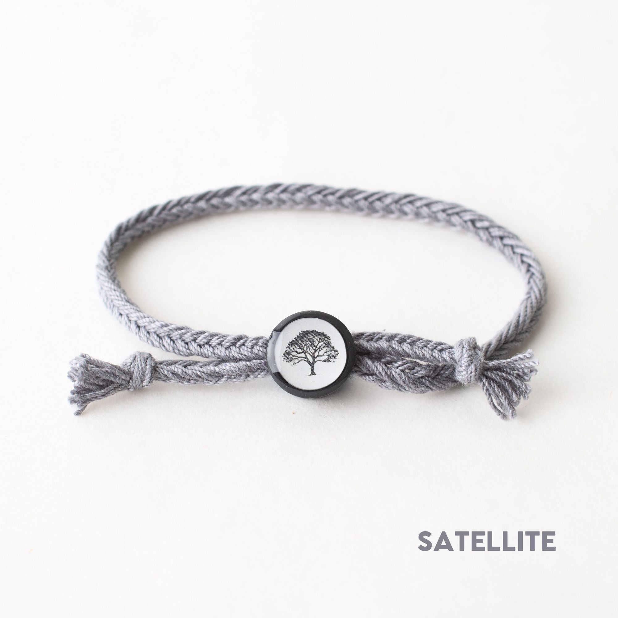 Daily Tap for Inspiration Beacon Bracelet - Oak Tree - Woven Cord