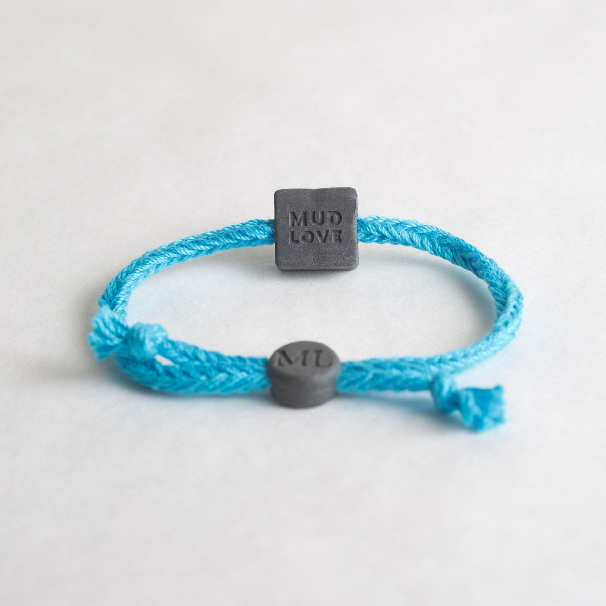 Tap-to-Phone Bracelets on Bold Weave - Charcoal Clay Square