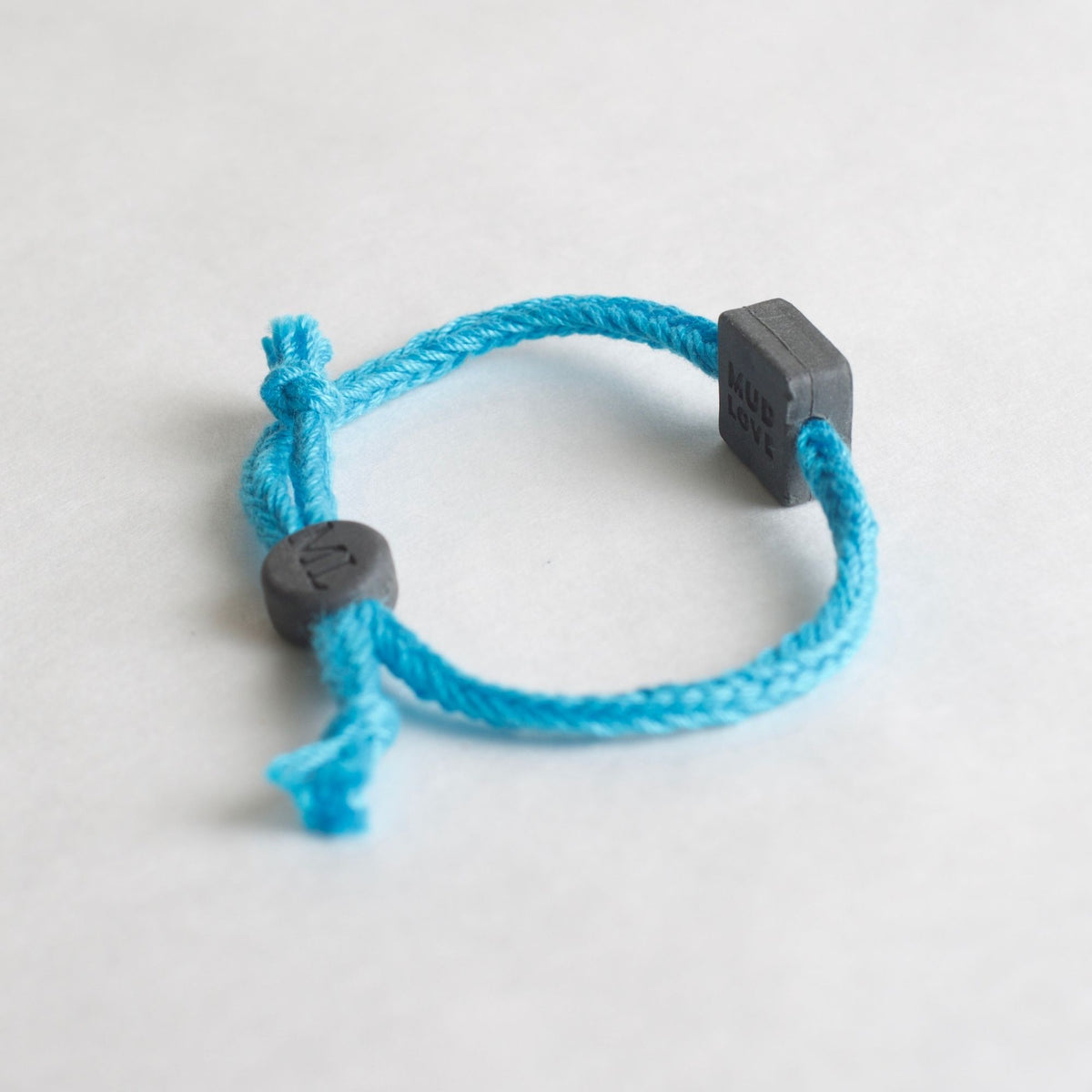 Tap-to-Phone Bracelets on Bold Weave - Charcoal Clay Square