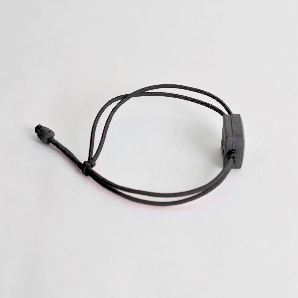 Tap-to-Phone Bracelets on Lite Bungee - Charcoal Clay Square
