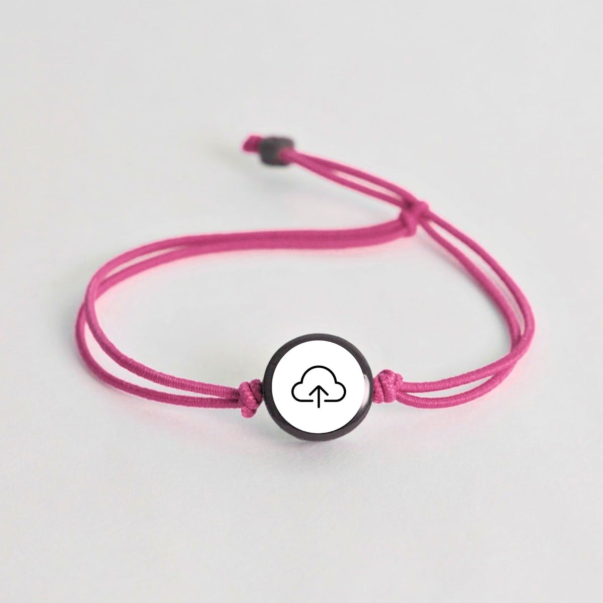 Tap-to-Phone Bracelets on Lite Bungee - Clay Circle